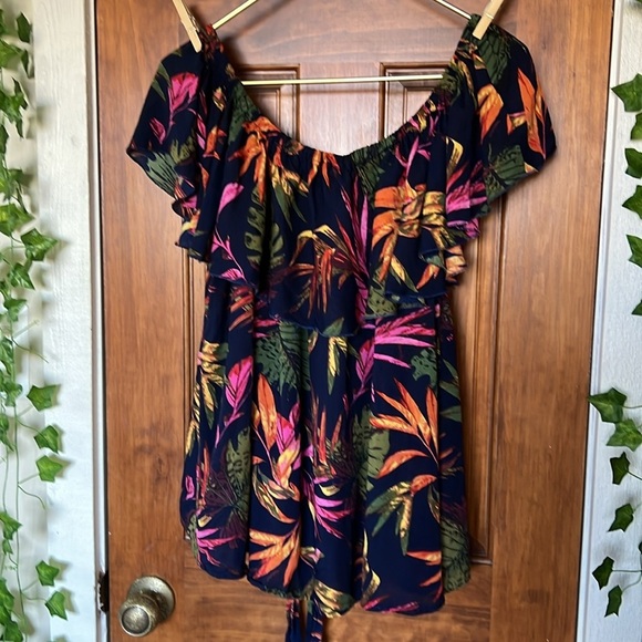 Tropical Floral Off-Shoulder Flowy Ruffle Tie-Front Resort Blouse Navy | 3X - Picture 2 of 8